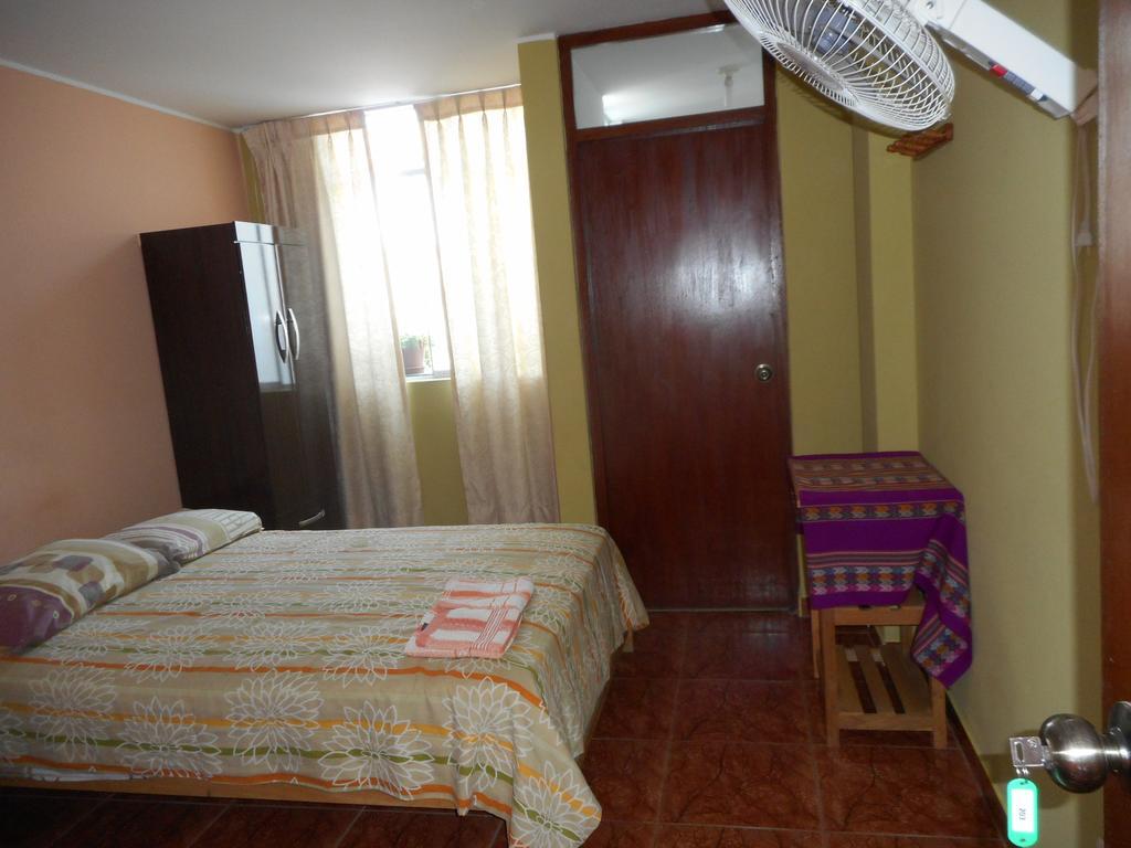 Hostal Geminis San Juan Bautista Zewnętrze zdjęcie