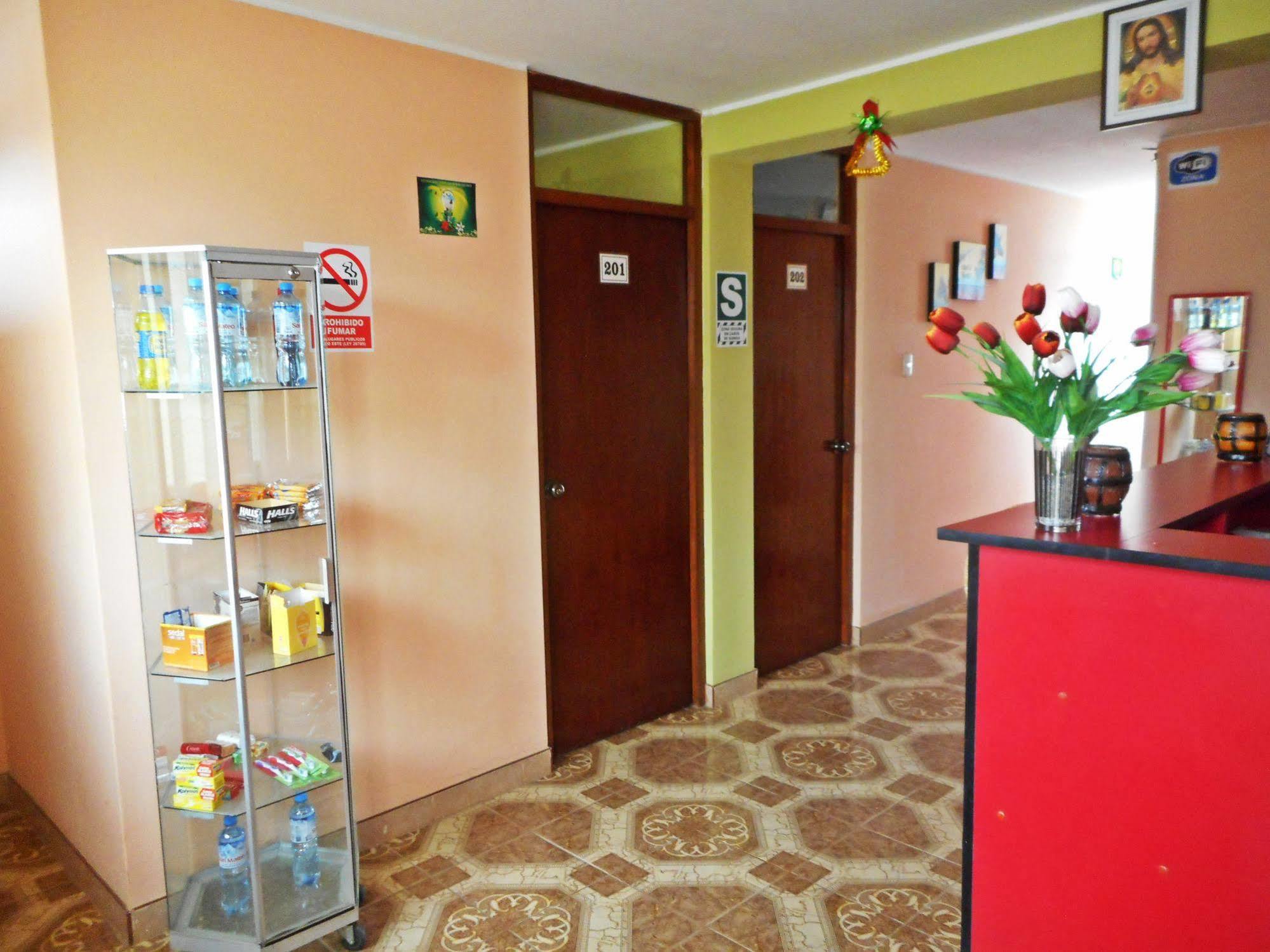 Hostal Geminis San Juan Bautista Zewnętrze zdjęcie