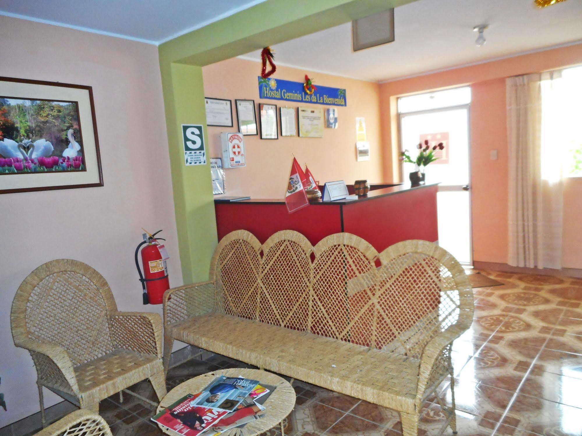 Hostal Geminis San Juan Bautista Zewnętrze zdjęcie