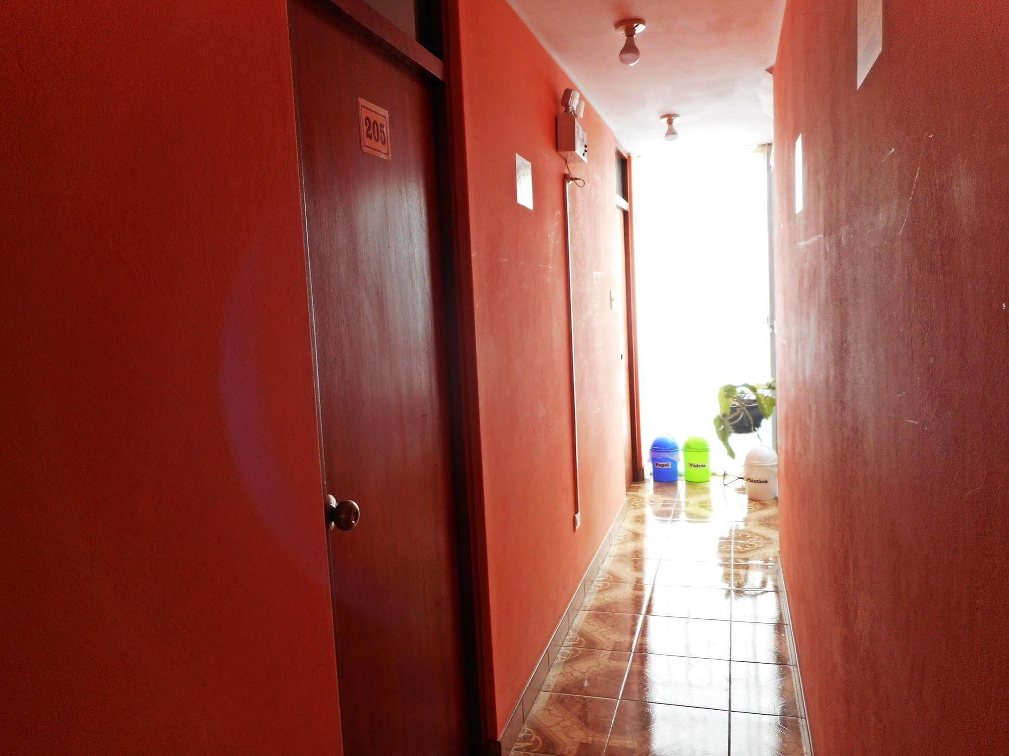 Hostal Geminis San Juan Bautista Zewnętrze zdjęcie